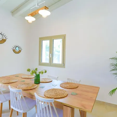 Jupeter * Ájosz Sztéfanosz