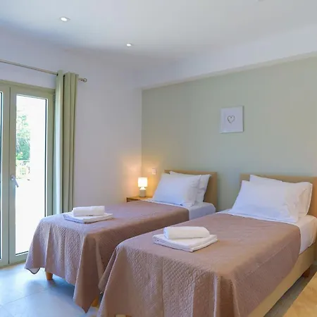 Jupeter * Agios Stefanos Kassiopi